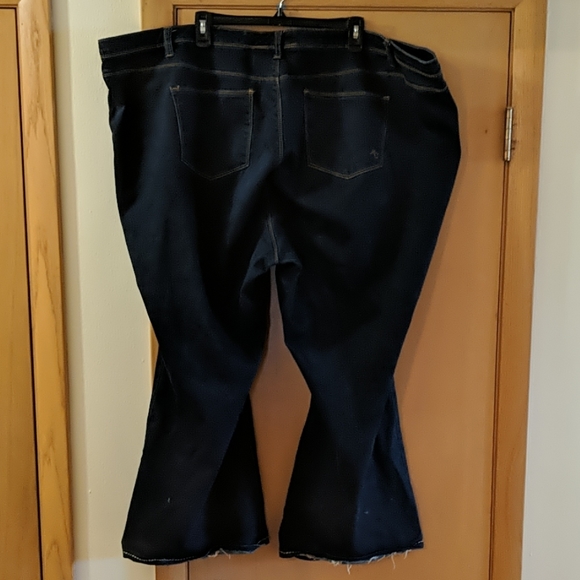 Modcloth Women’s Plus Size Boot Cut 4X Jeans Dark Wash - Picture 5 of 7